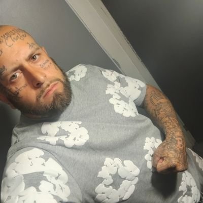 ReddotYola610's profile picture. HMU let's make content on another level... 💯