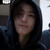 kleo 🛸 (@warpedorbit302) 's Twitter Profile