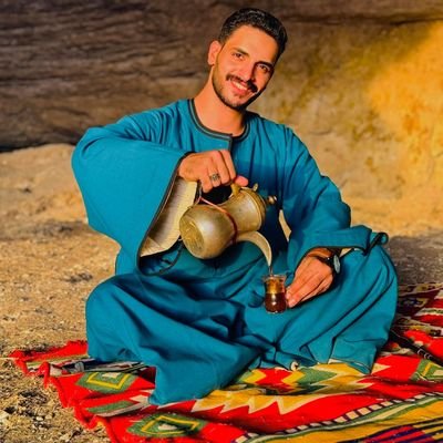 e_m_r_z's profile picture. مصري صعيدي جزيرة النخيلة اسيوط 🇪🇬