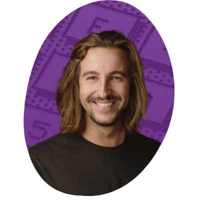 leonvdk's profile picture. Surf, coding, desserts and friends