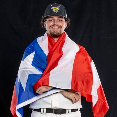 JuanLCruz2022's profile picture. transfer portal