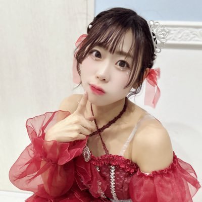 おつかれなー! 北海道出身!元保育士(3年)!元アイドル(10年)!アイドル卒業したのでいろんなことに挑戦してみたい! 資格13個所持!イメージガール15本!特技は配信!9年毎日SHOWROOMアプリで配信中! お仕事依頼はこちら→ rena0519otuka@gmail.com