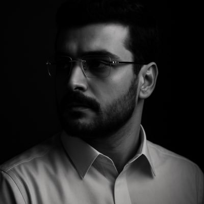 صاحب محتوى على اليوتيوب والتويتش - اجمع بين البثوث الالعاب وفيديوهات القصص الهادفه @ManCity -لتواصل Maxgamerads@gmail.com