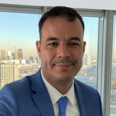 Knee Surgeon Physician, Economist, Publicist SOLIDUNS CONSULTANCY Founder🇧🇷🇺🇸 🇮🇱