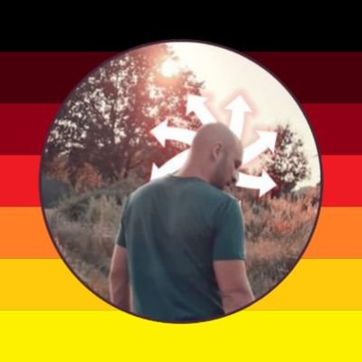 „Wir werden euch alles wegnehmen, und ihr werdet #Stolz sein.“
– ein Internet-Hetz*ens
#NurZwei #VerhöhneDenStaat