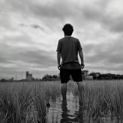 imbmbkrr's profile picture. committed to sharing my personal thoughts and opinions, so please don't take them too seriously.