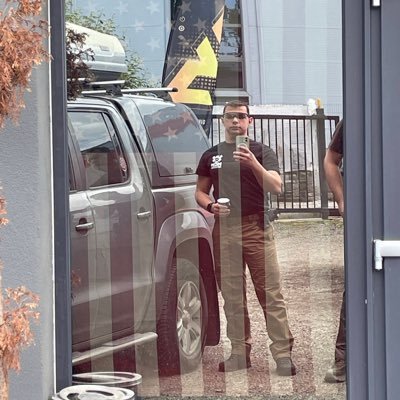 Tech freak... aa... geek and amateur photographer. Mountain enthusiast. Blogger at https://t.co/7o0ZEHOdzM