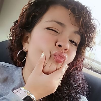 30's|| Patetica, neurótica, satírica,psicótica||✨IQI-ESIQIE ⌬
👩🔬|| Potterhead⏃🐍🧙♀️|| ♀️💚 💜|| #07 🏈 ||Me quedé en el dos mil algo... #YEM @moratbanda