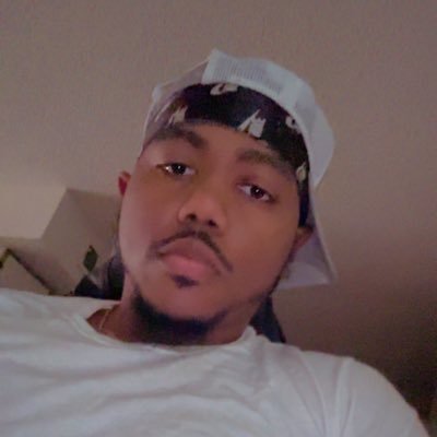 Welder 👨🏭 | USMC Veteran 🇺🇸 | 28y/o | LLTrav💪🏽💯🕊& LL9♿️ |📍S.C. #843 | PSN:Gh3tto_Amg3lz_