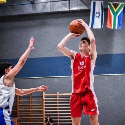 6'3 Point Guard from Jerusalem.
Age 17. Class of 2025.
