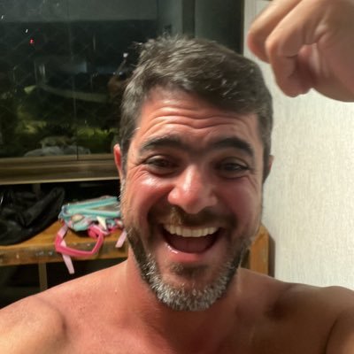 Atleticano na veia , aqui só acompanho futebol