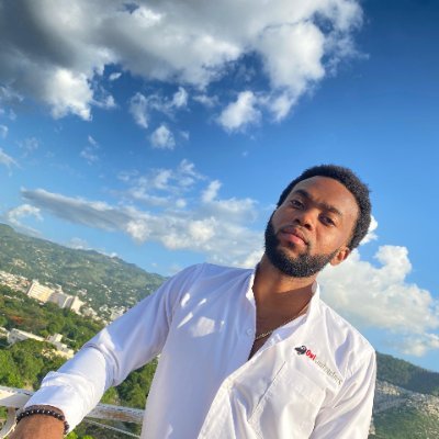 Certified FreshPrince🤴🏽”Fe monnen, Tounen milyon” #ModeMacGyver #ModeLascars #Animal_Ambition
More Life, More Everything🦉