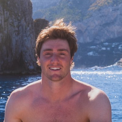 NaturalOJ's profile picture. I used to be a normie. now I’m a normie who’s running an e-commerce business and playing golf