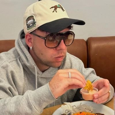 ihrtqvdo's profile picture. 