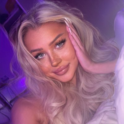 your own little pocket rocket😘👑💋free link below insta- lucierosee_
