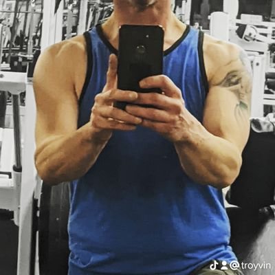 tro40565's profile picture. (🚨 adult content )54 y/o submissive man, very open-minded with very few with limits. 🇨🇦