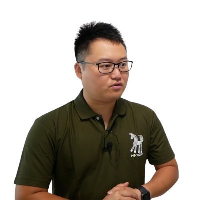 EC構築・運営支援会社を経営/Shopify中心にAmazon・楽天市場対応/広告 SEO SNS PRなど一気通貫で対応/運営支援を通じたグロースの現場が好き/自社でもEC運営/2021年長野県佐久市に移住・学生時代は体育会馬術部・エフヨコリスナー
