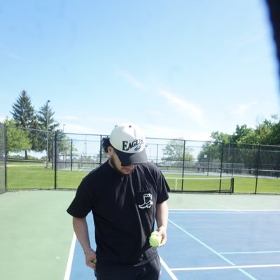 chasethesac's profile picture. go birds dh  ♓️🇲🇽