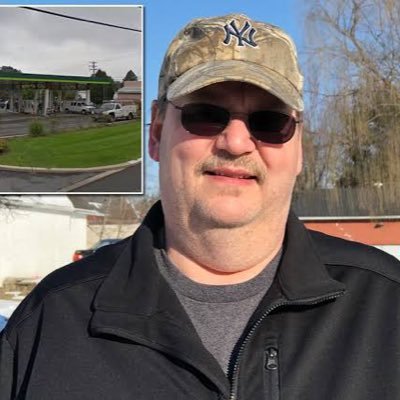 JWeirsky54414's profile picture. I’m Michael j Weirsky jackpot winner of $273,000,000 I’m giving away $50,000 to my first 20k followers be a winner today 🎉💵💰🇺🇸🇺🇸