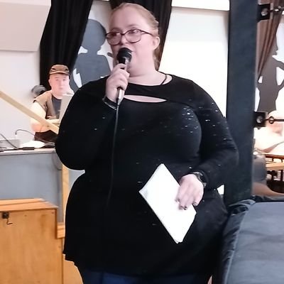 North East based Pro Wrestling Announcer/Interviewer, Queen of plushy bear hugs, Ace AF.
🏳️🌈🏁🤗🤟❤️