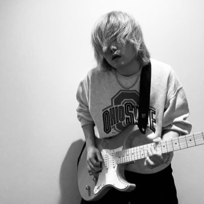 kouchama19's profile picture. ギターとベイブレードxしてます。BUMP OF CHICKENとONE OK ROCKが大好きです。Toruさんリスペクト🎸https://t.co/0F41icbA0C