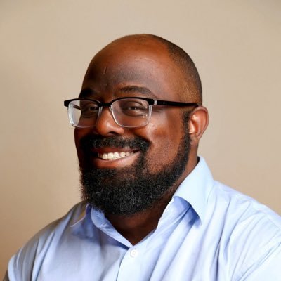 Senior Project Manager. Chicagoan. Proud @AlcornStateU grad. Vegas enthusiast. Couch @jeopardy champ. Actual @wheeloffortune champ.