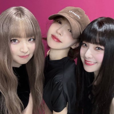SMRVNGG's profile picture. Red Velvet🩷💛🩵💚💜