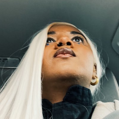 Creative Producer | Engineer | Late Bloomer | Seeker…I was born down by the rivuh, baby 🥀🕊💫 Directing motions, manipulating sounds + capturing stories.