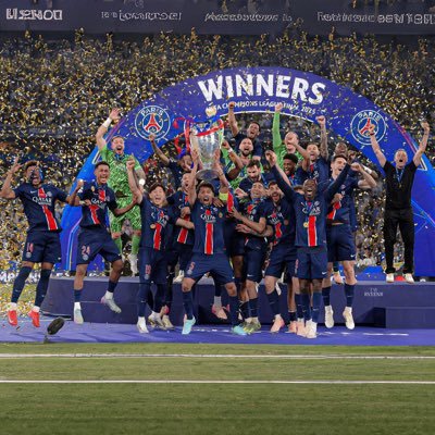 Passionné de météo et d'orages depuis 2011 ⚡🌤️🌦️ @psg_inside ❤️💙🌟