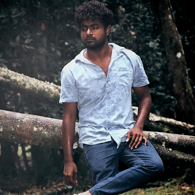 Mickra_edit's profile picture. 