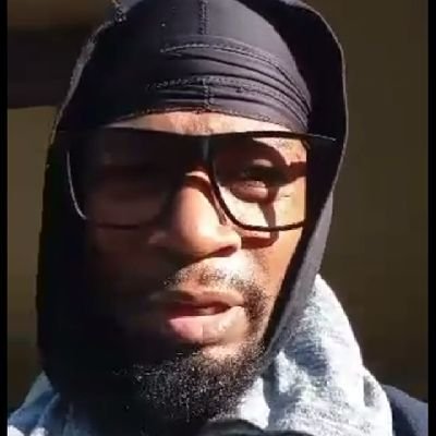 romeblk's profile picture. 