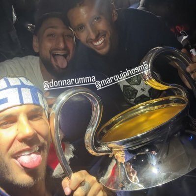 4llillil's profile picture. ﴿ فَقُلْتُ اسْتَغْفِرُوا رَبَّكُمْ إِنَّهُ كَانَ غَفَّارًا﴾ Calm but never ordinary ꥟ 𝙿𝚃 ♿️