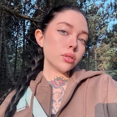 I'm ABDL mommy looking for honest and trustworthy baby to get along with forever 💖