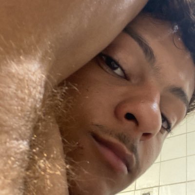 carlitu_021 Profile Picture