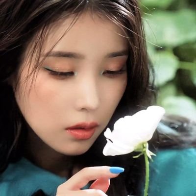 Whenever, wherever,whoever ,It is always gonna by You My Dear IU💖
🌟🍬since 2017.