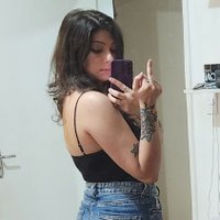 doris (@poorpessimist_) 's Twitter Profile