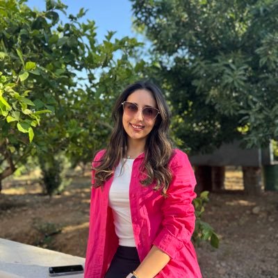 PGY-2 IM Resident at JRMS🩺 | MD @Yualumni 👩🏻⚕️