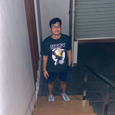 materialdianter's profile picture. kendel pas ngelih