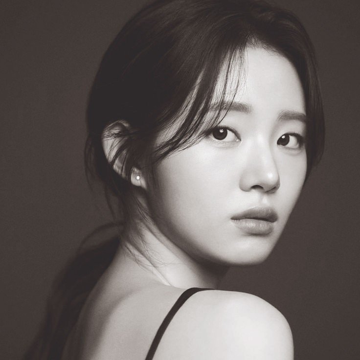 oceanbrecze's profile picture. ⚠︎ FICTITIOUS ㅡ 1998