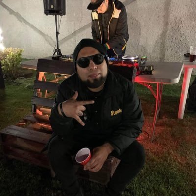 ivannatanaelrom's profile picture. el tiempo pasa y la vida se acaba…