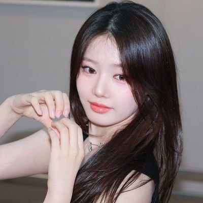 gnvuongtutuyen's profile picture. 