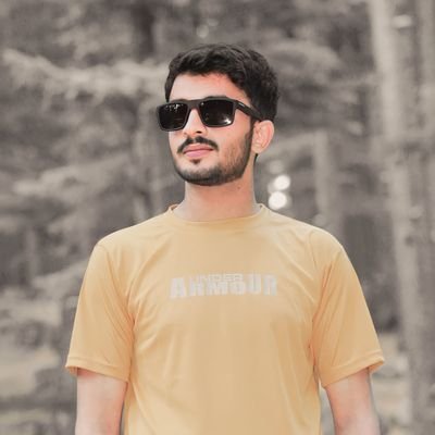 میری فطرت میں نہیں ہے ان پرندوں سے دوستی کرنا 🙏
جنہیں ہر کسی کے ساتھ اڑنے کا شوق ہو 😏