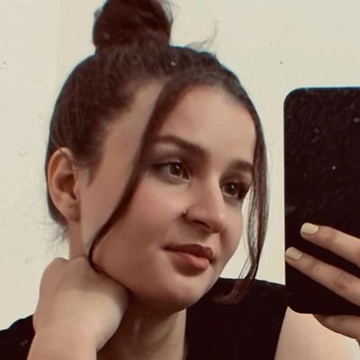 satbz20's profile picture. ♥️🌱👩🏻‍❤️‍💋‍👨🏻