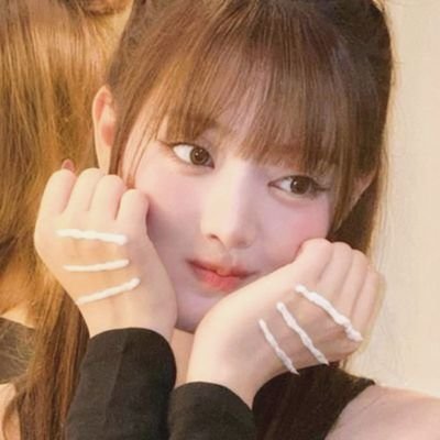 MINniieie1023's profile picture. 민니를 너무 좋아하는 어른 네버버🐈‍⬛💗