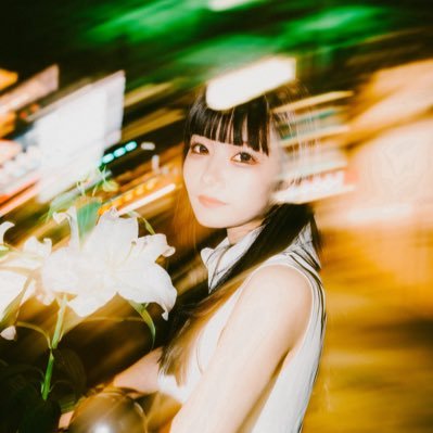 【個で輝くデザイナー力を高める発信】デザイン専門卒→企業デザイン4年→現役フリー6年目|100社以上の企業ロゴ実績|著名人のロゴを勝手に作っています。ロゴに込めた想いや制作の意図も一緒に発信してるので、もし気に入ったら自由に使ってください! 英語勉強中