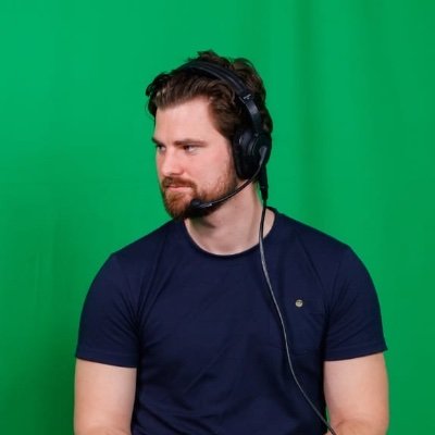 Counter Strike caster. Working with @GalaxyBattleCS @OfUnited21. DMs open