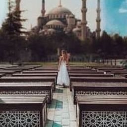 Xouris71947's profile picture. 