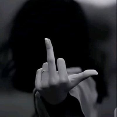 smartki__d's profile picture. focus