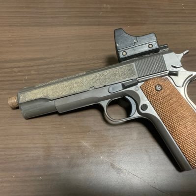 flatfactory2025's profile picture. 島根県浜田市でエアコキハンドガンをメインにカスタム、本体の販売をしています。「エアコキハンドガンで驚きの弾道をあなたに！」をお届けしていきます。