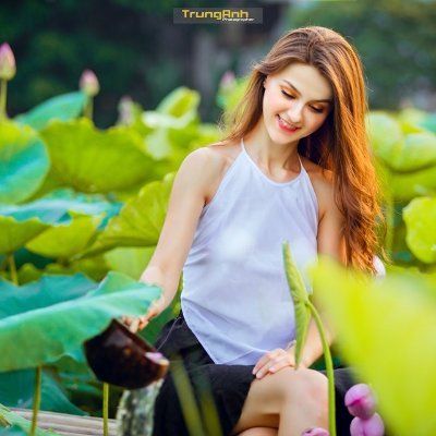 kq_em21839's profile picture. "Chào mọi người, tớ là người đam mê viết lách và chia sẻ cuộc sống hàng ngày. Hãy cùng nhau khám phá và tương tác với nhau nhé!"